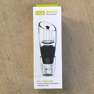 True Aereo Basic Aerator Wine Let it Breathe Decantation + Red Wine Remover